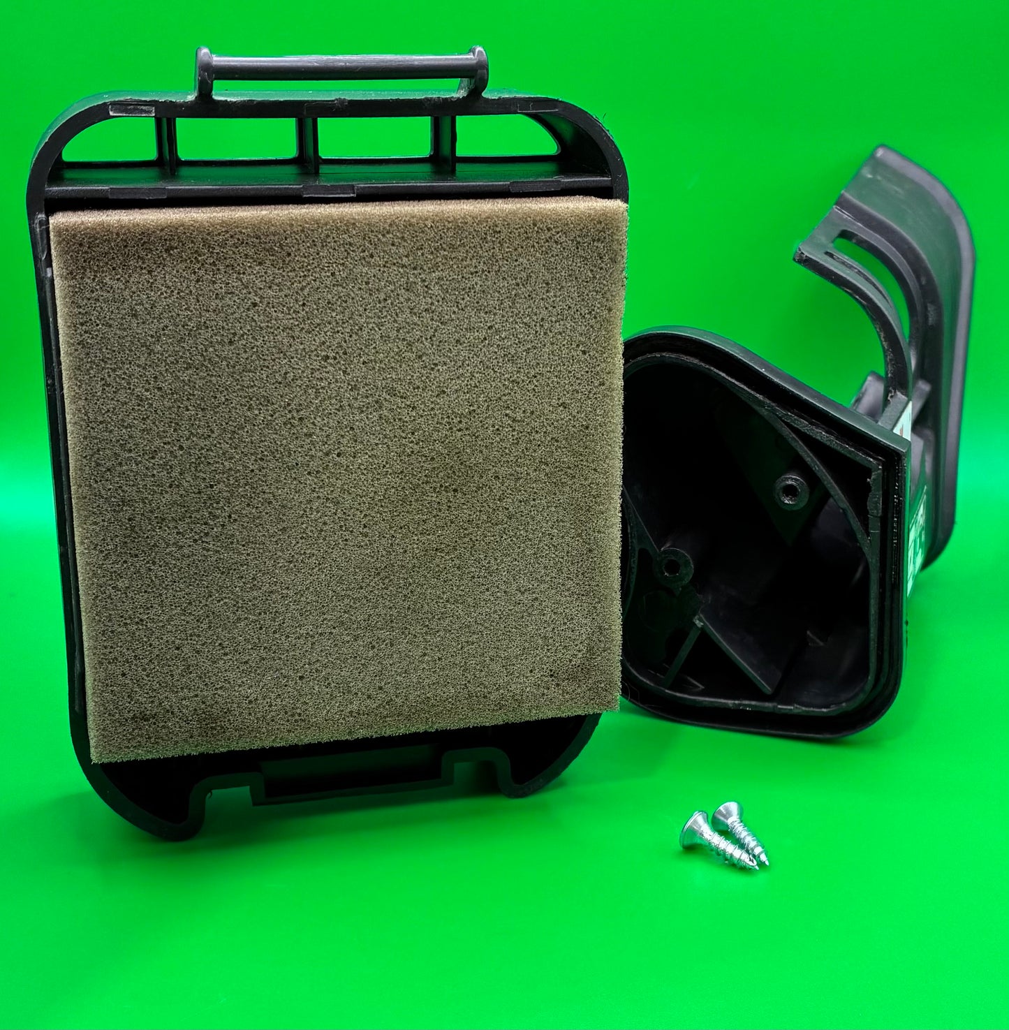 NON-HEMI predator 212 stock appearing air-box.