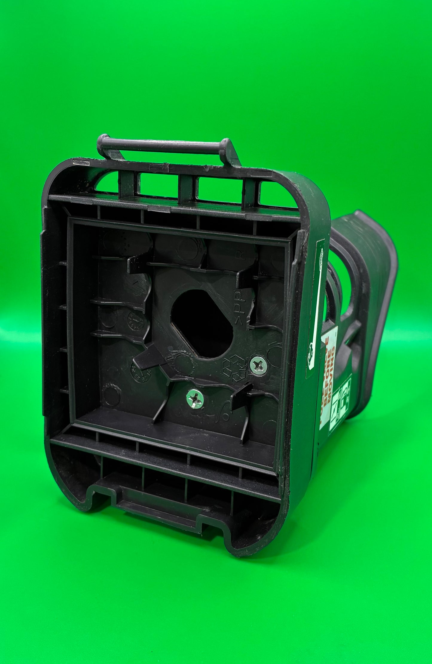NON-HEMI predator 212 stock appearing air-box.